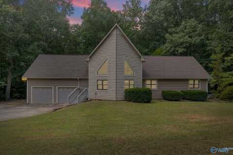 1136 Shoal Creek Road, Decatur, AL 35603