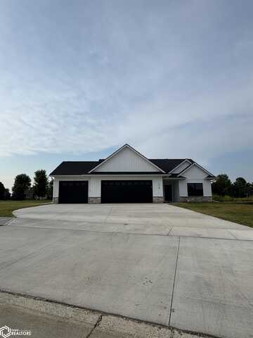 314 Augusta National Boulevard, Washington, IA 52353