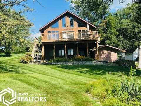 100 Harbor Lane, Montezuma, IA 50171