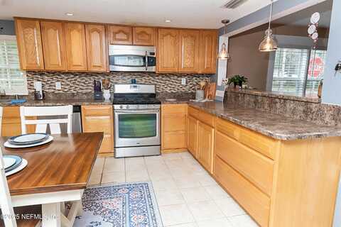 680 W MADISON Street, Starke, FL 32091