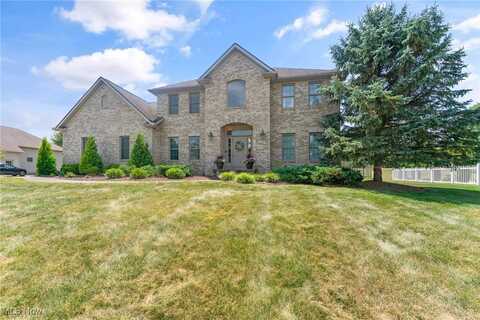 8518 Ivy Hill Drive, Poland, OH 44514