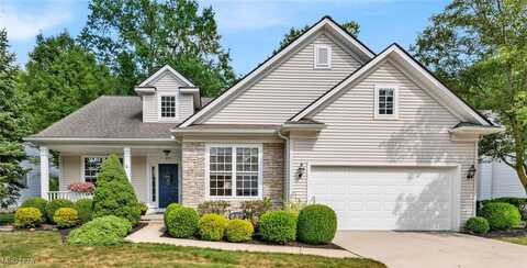 693 Coronado Circle, Avon Lake, OH 44012