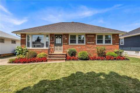 19300 Parkmount Avenue, Cleveland, OH 44135