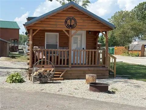 5919 Lake Road W unit: 13, Ashtabula, OH 44004