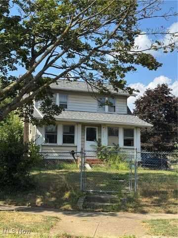 1273 Pondview Avenue, Akron, OH 44305