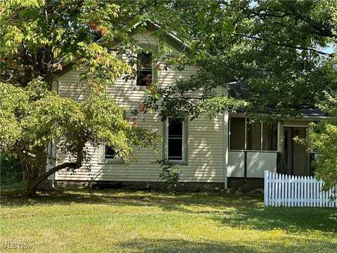 7927 Madison Road, Thompson, OH 44086