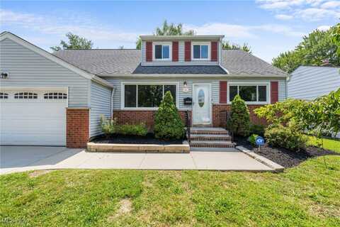 4928 Emmet Road, Lyndhurst, OH 44124