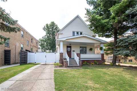 3877 Riveredge Road, Cleveland, OH 44111