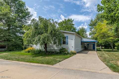 11 Dogwood Lane, Olmsted Twp, OH 44138