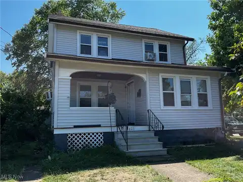 423 W 32nd Street, Lorain, OH 44055