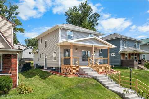 516 Oakland Boulevard, Cambridge, OH 43725