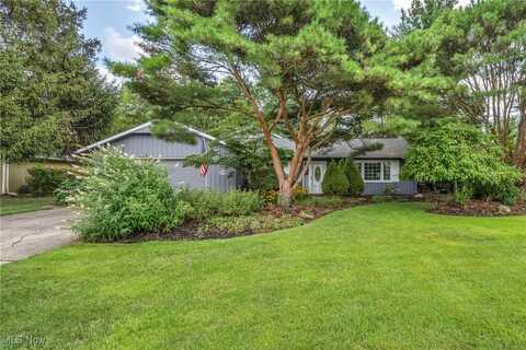 5659 Creekside Lane, North Ridgeville, OH 44039