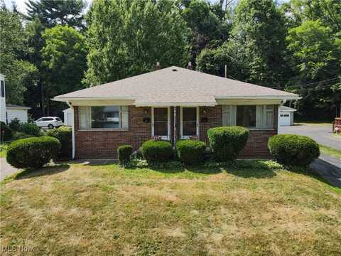 1944 & 1946 26th Street, Cuyahoga Falls, OH 44223