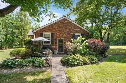 3539 Potts Drive, Coventry, OH 44203