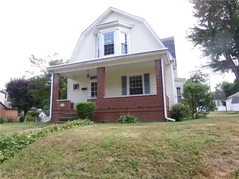 1333 Kenilworth Avenue, Coshocton, OH 43812