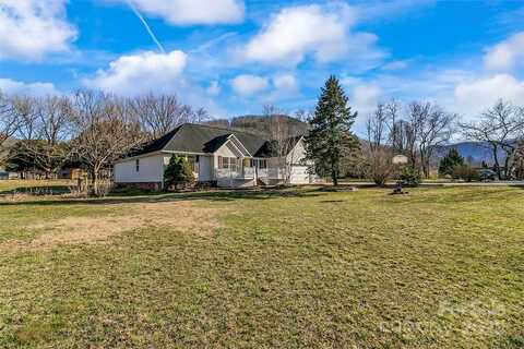 10 Lavender Lane, Candler, NC 28715