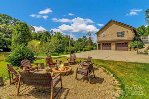 159 South Willow Brook Drive, Asheville, NC 28806