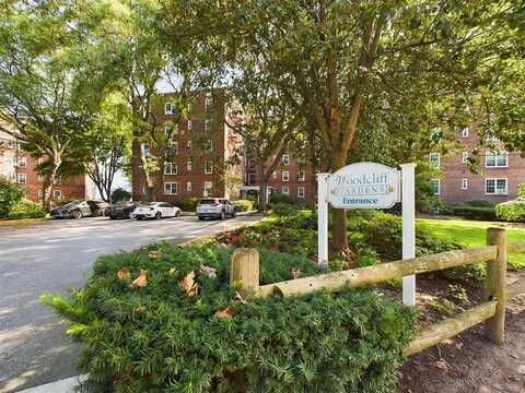 8550 Blvd East, North Bergen, NJ 07047