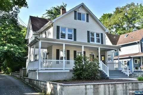 131 Woodside Avenue 2, Ridgewood, NJ 07450