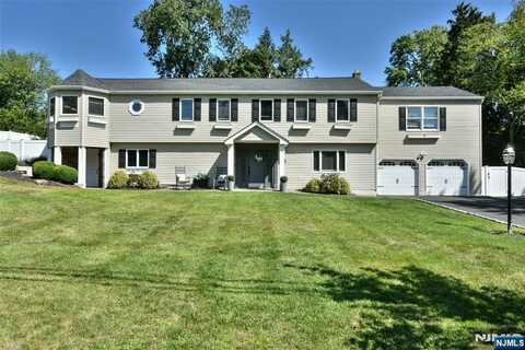 604 Florence Road, River Vale, NJ 07675