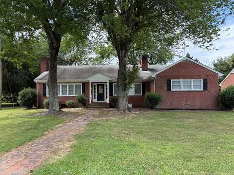 301 E Church Street, Kilmarnock, VA 22482