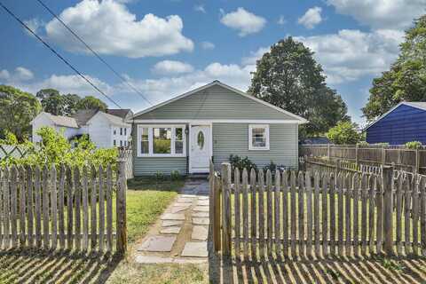 5 Buker Street, Nashua, NH 03064