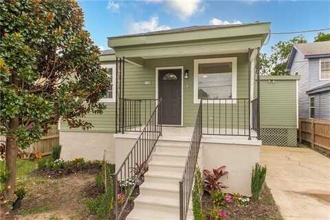 2769 PRESSBURG Street, New Orleans, LA 70122