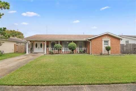 1865 GREEN OAKS Drive, Terrytown, LA 70056