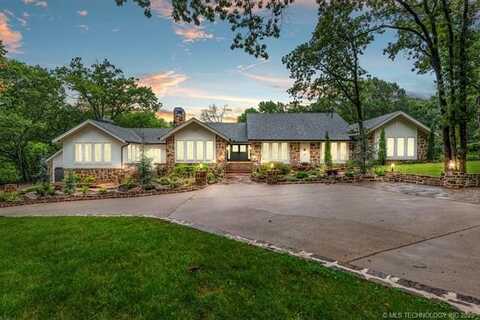 4949 E 114th Place, Tulsa, OK 74137