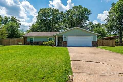 23812 E 102nd Street, Broken Arrow, OK 74014