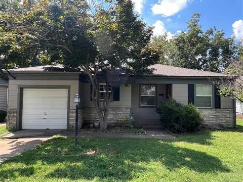 2626 E 15th Place, Tulsa, OK 74104