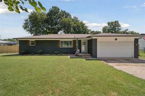 1203 N Euchee Creek Place, Sand Springs, OK 74063