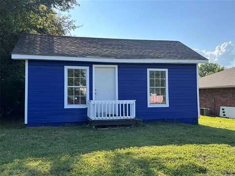 704 N Sherman Avenue, Okmulgee, OK 74447
