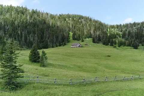 71 Painter Rd, Cody, WY 82414