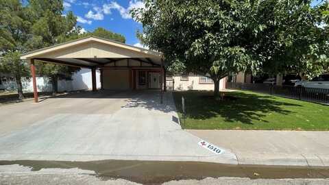 1510 S Hackberry St, Pecos, TX 79772