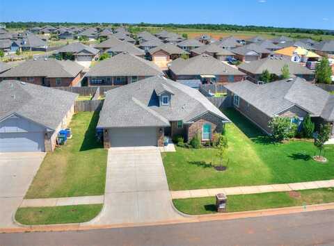 3915 Abingdon Drive, Norman, OK 73026