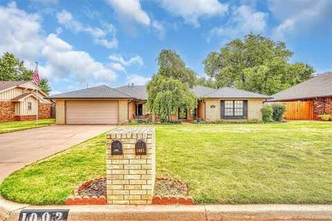 1002 Mac Drive, Elk City, OK 73644