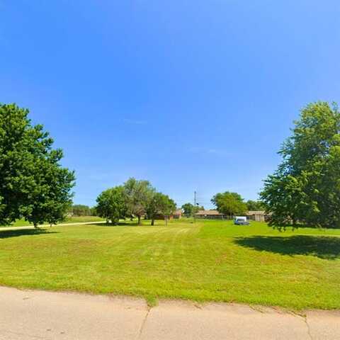601 E Main Street, Watonga, OK 73772
