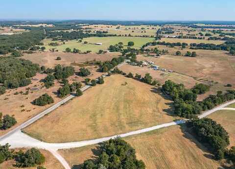 3300 Upper Montague Road, Bowie, TX 76230