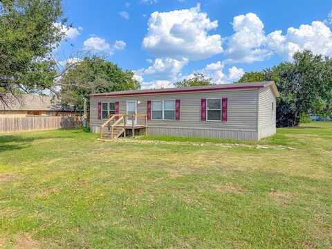 103 N 7th Street W, Dawson, TX 76639