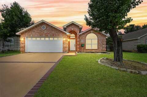 2608 Trent Trail, Fort Worth, TX 76118