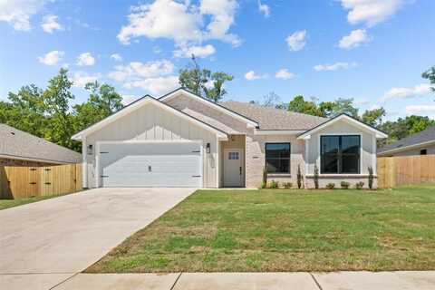 16310 Crossing Circle, Lindale, TX 75771