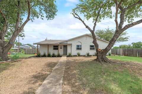 2133 Crockett Drive, Carrollton, TX 75006