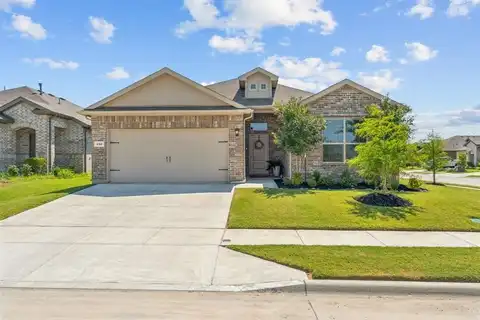 400 Prairie Clover Trail, Fort Worth, TX 76131