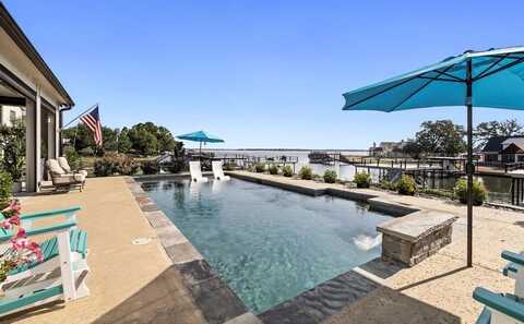 2579 Homestead Court, Tool, TX 75143