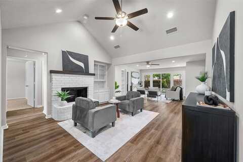 515 N Winding Oaks Drive, Wylie, TX 75098
