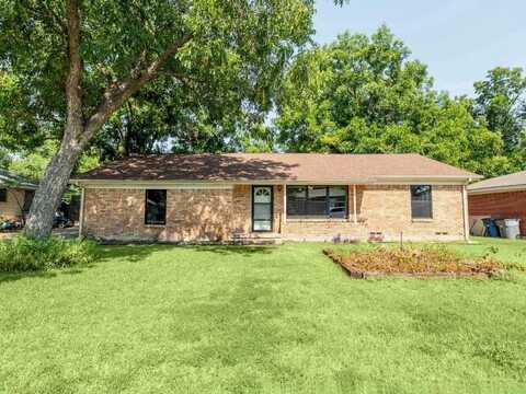 305 S 1st Street, Wylie, TX 75098