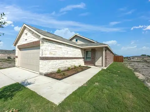 1052 Shady Oaks Drive, Ennis, TX 75119