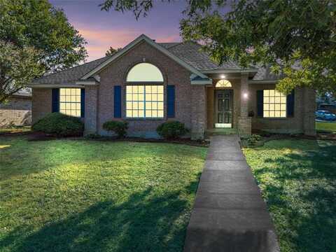 2800 Boyd Street, Ennis, TX 75119