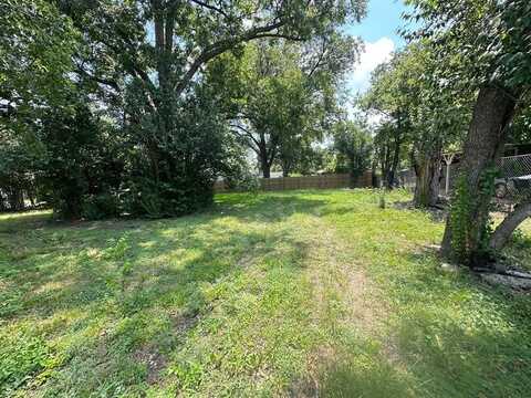2504 McKenzie Avenue, Waco, TX 76708